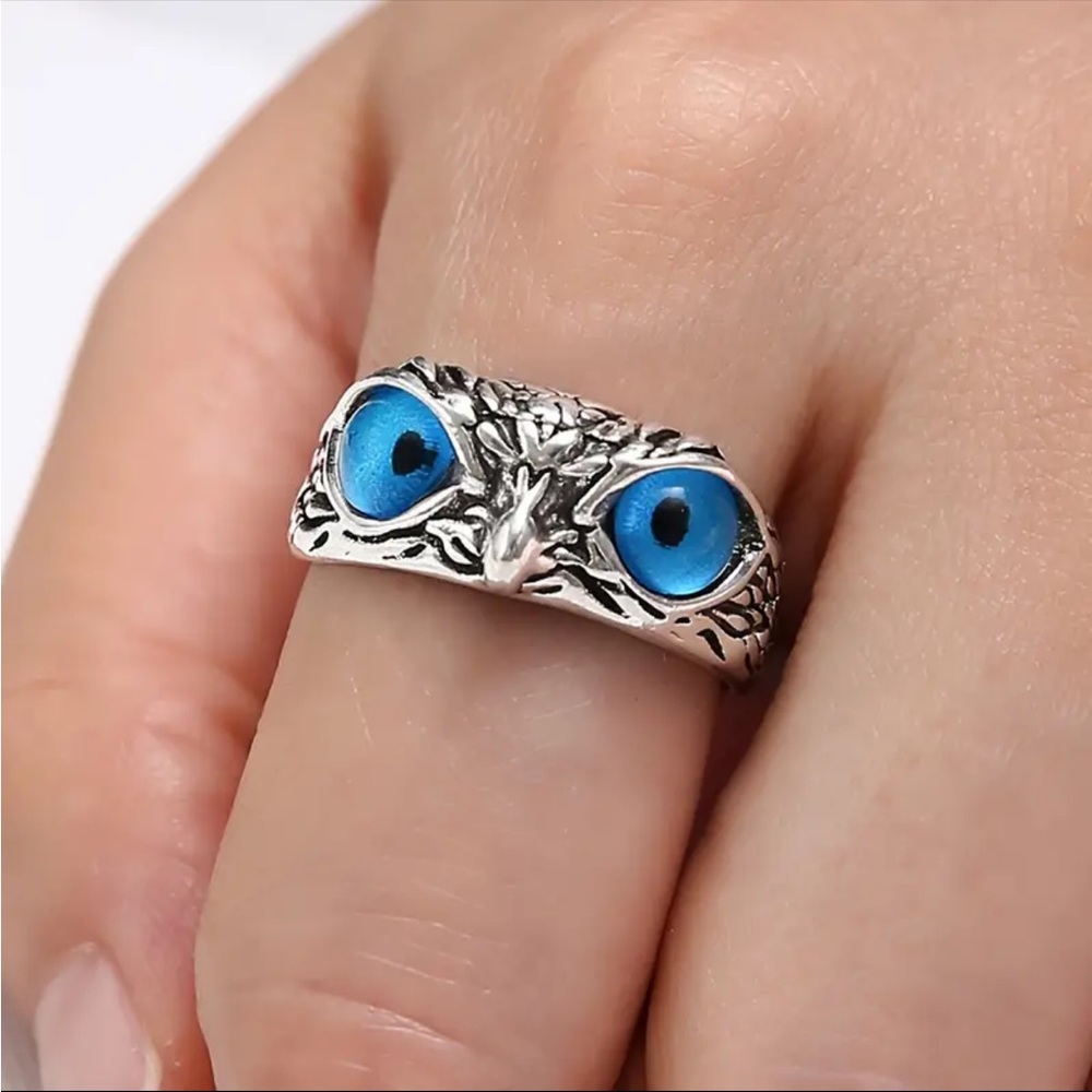 NEW Vintage Ring Retro Owl Eye Design Suitable For Men And Women